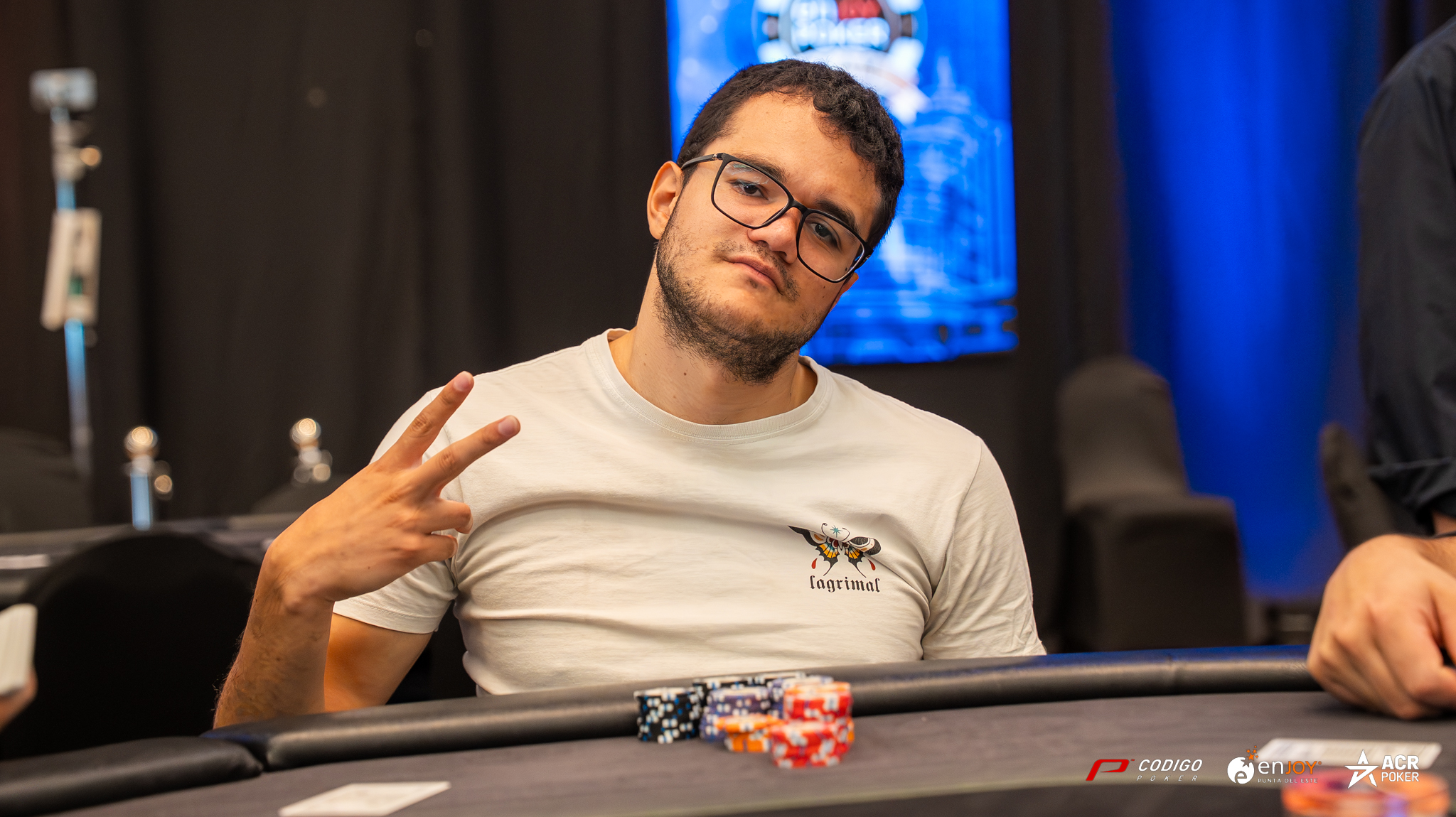carlos-serrano_main-event-dia-2_enoy-poker-tour_agosto-2025.jpg