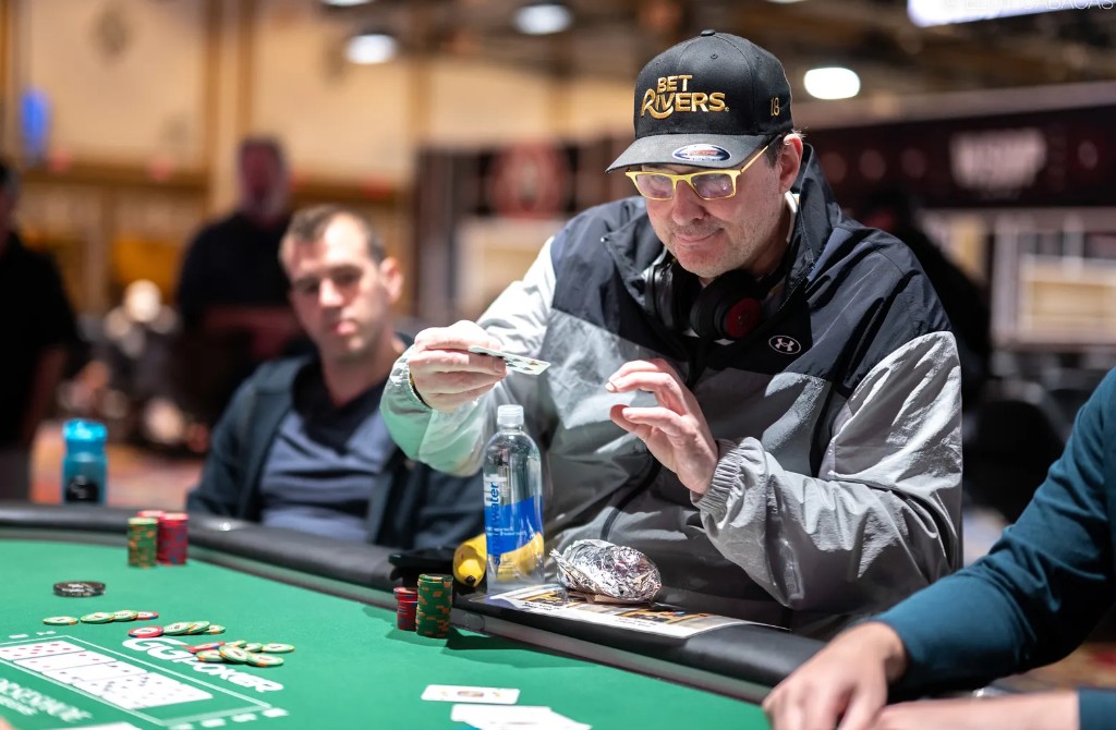 El 18° brazalete puede esperar: Phil Hellmuth fue eliminado en el ...